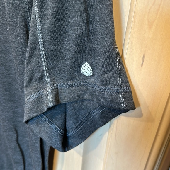 Stio Men’s short sleeve t-shirt bundle - Picture 2 of 6